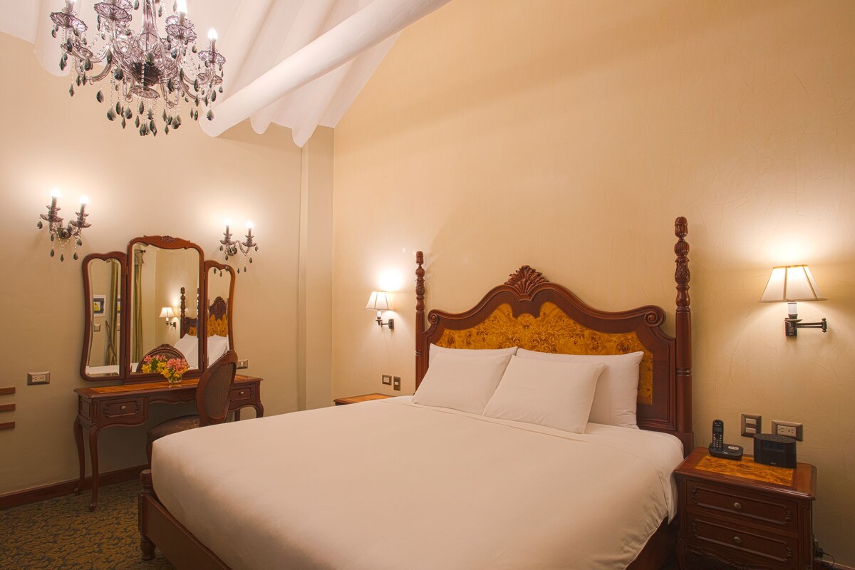 Superior kamer, 1 kingsize bed | Lakens van Egyptisch katoen, luxe beddengoed
