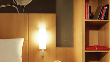 Standard Double Room, 1 Double Bed | In-room safe, desk, blackout curtains, soundproofing