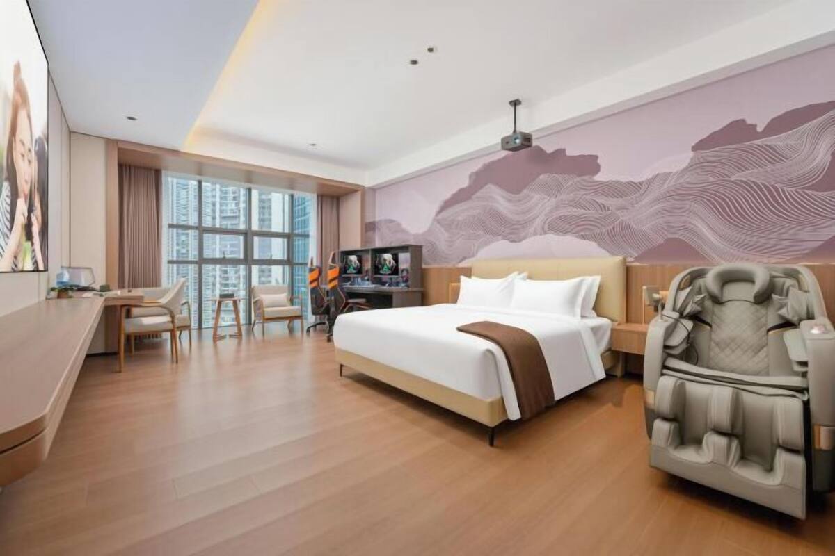 In-room safe, desk, blackout drapes, rollaway beds