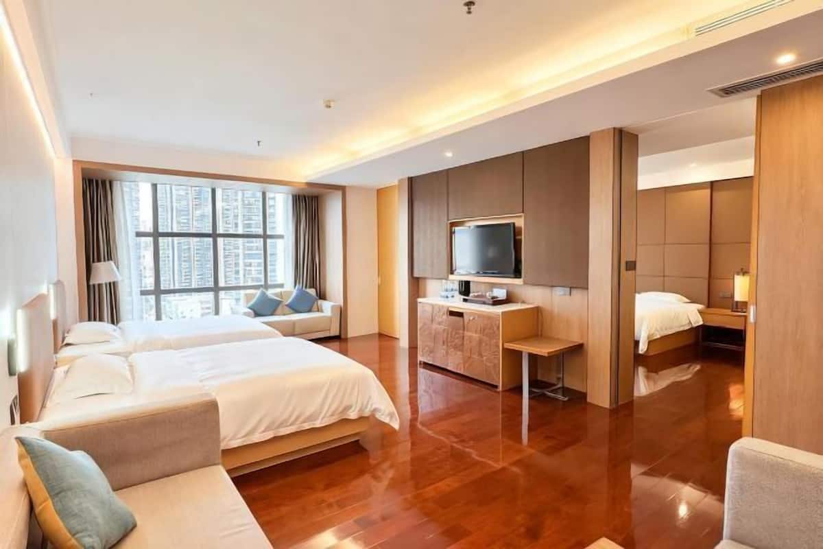 In-room safe, desk, blackout curtains, rollaway beds