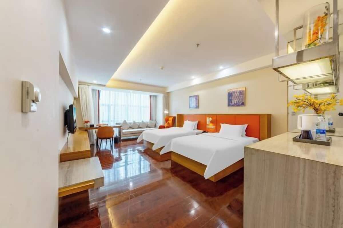 In-room safe, desk, blackout curtains, rollaway beds