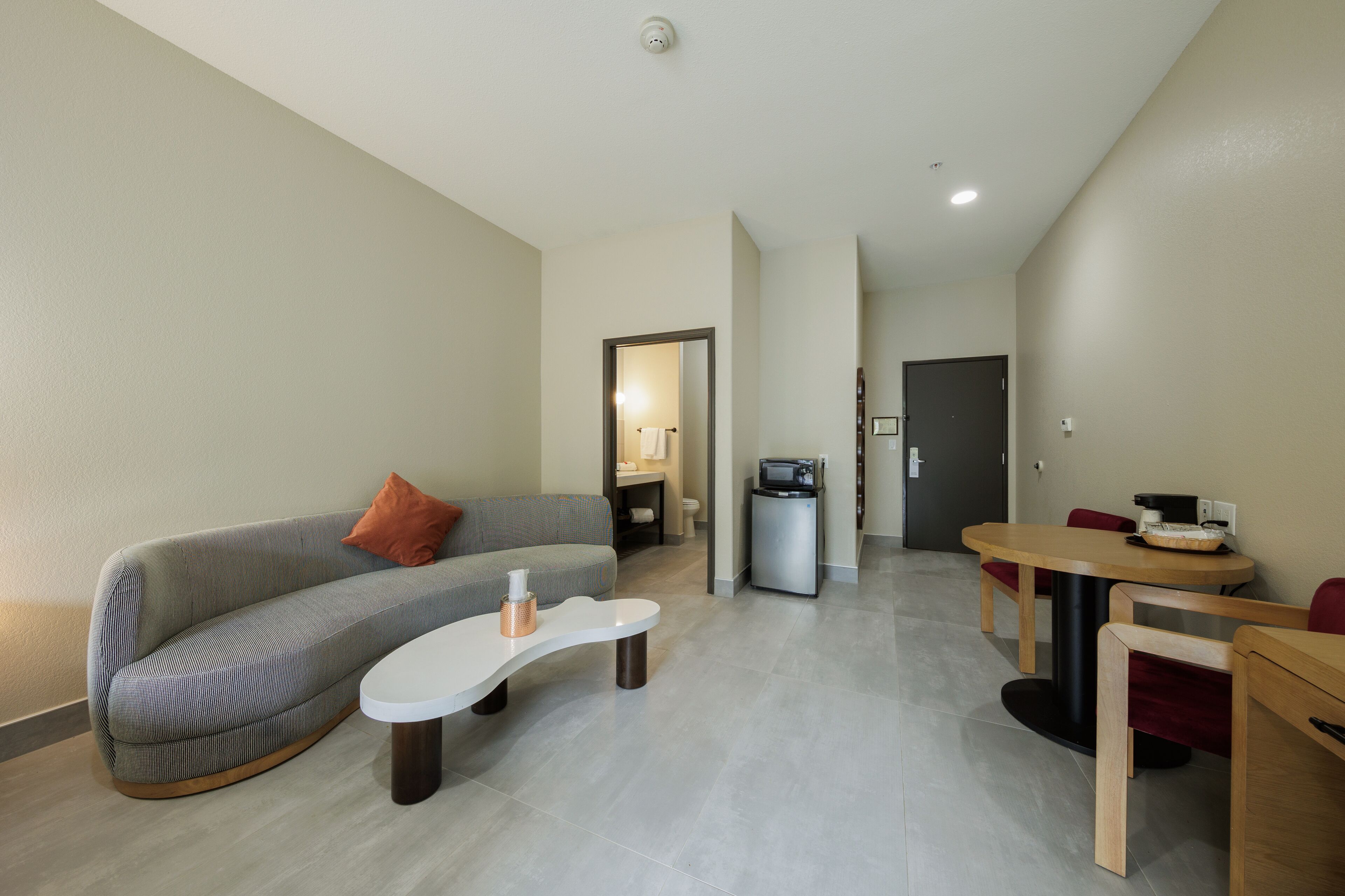 luxury king suite | 1 bedroom, premium bedding, in-room safe, desk