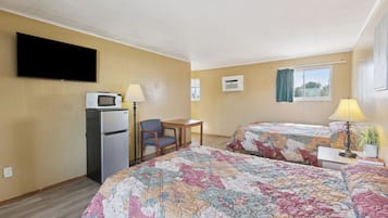 Desk, free WiFi, bed sheets