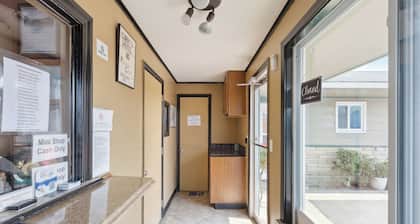 Curry’s Motel by OYO Saginaw MI