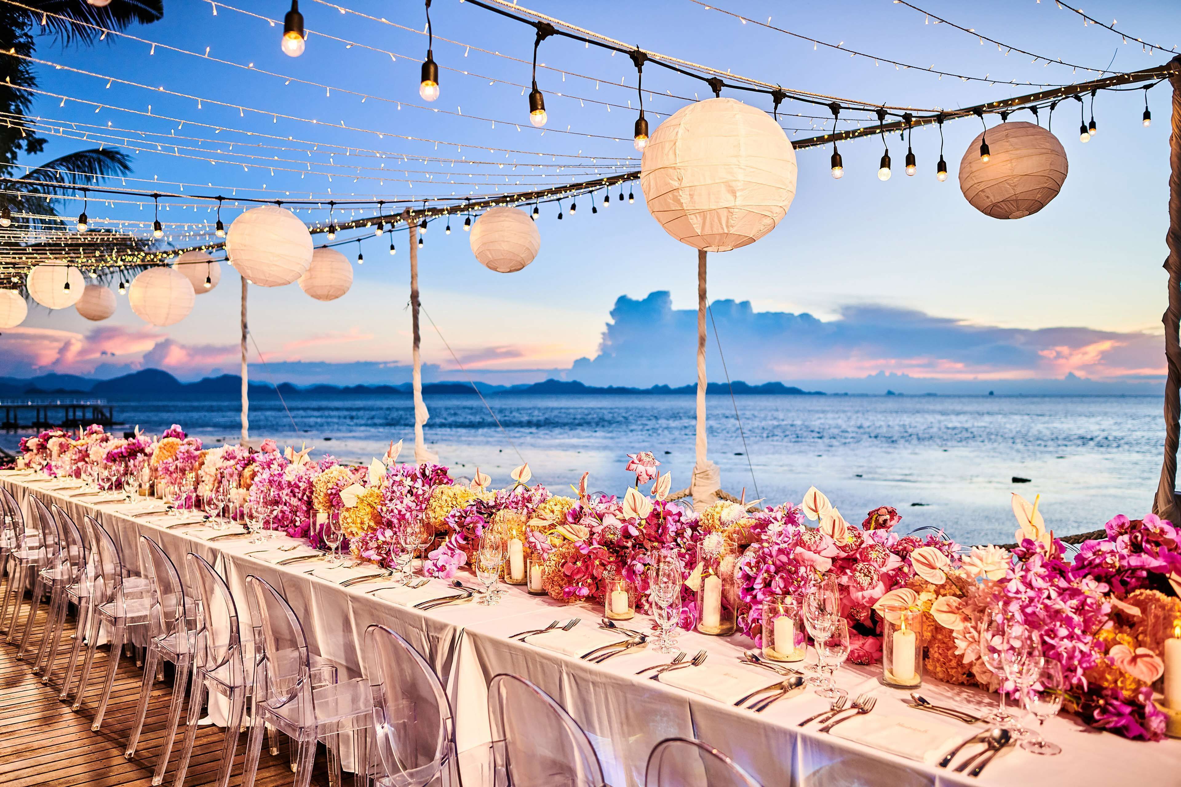 outdoor banquet area