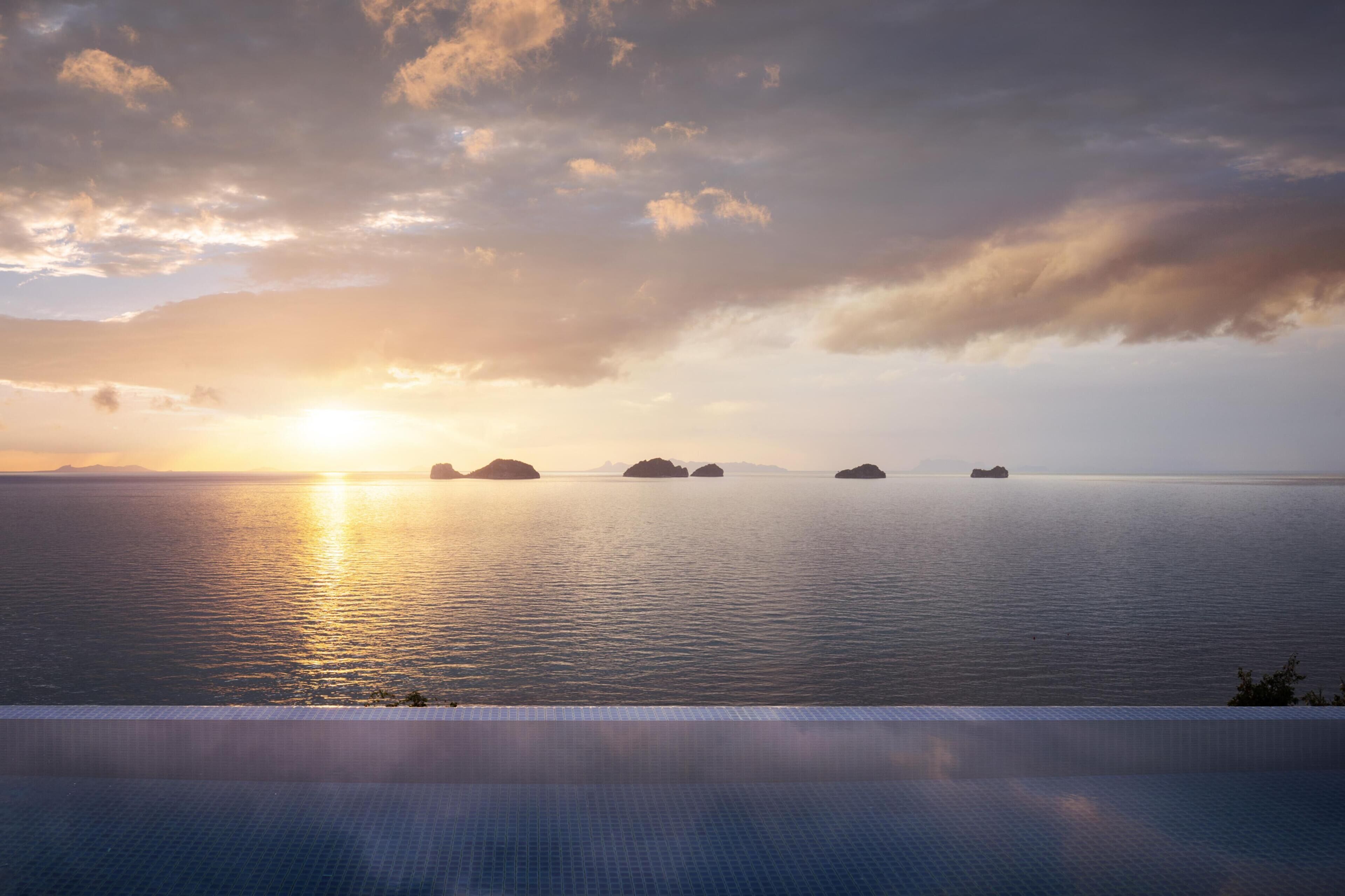 บริเวณภายนอก