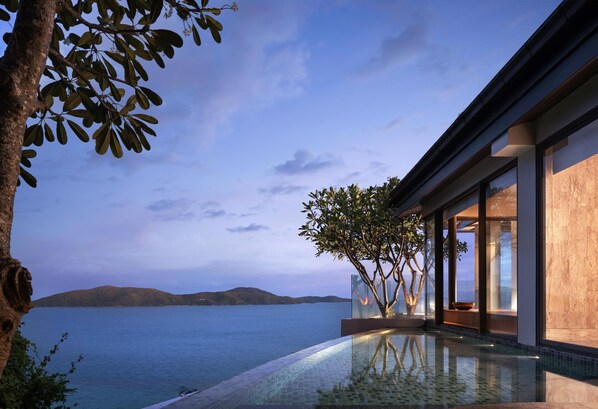 Couples treatment room(s), sauna, hot tub, steam room, body treatments - Conrad Koh Samui (Koh Samui)