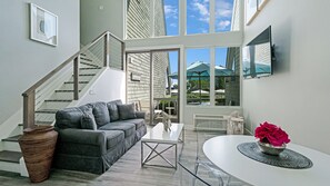 Apartment | Living area