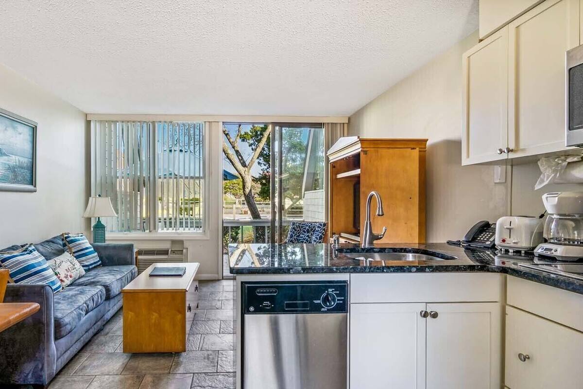 Apartment | Living area