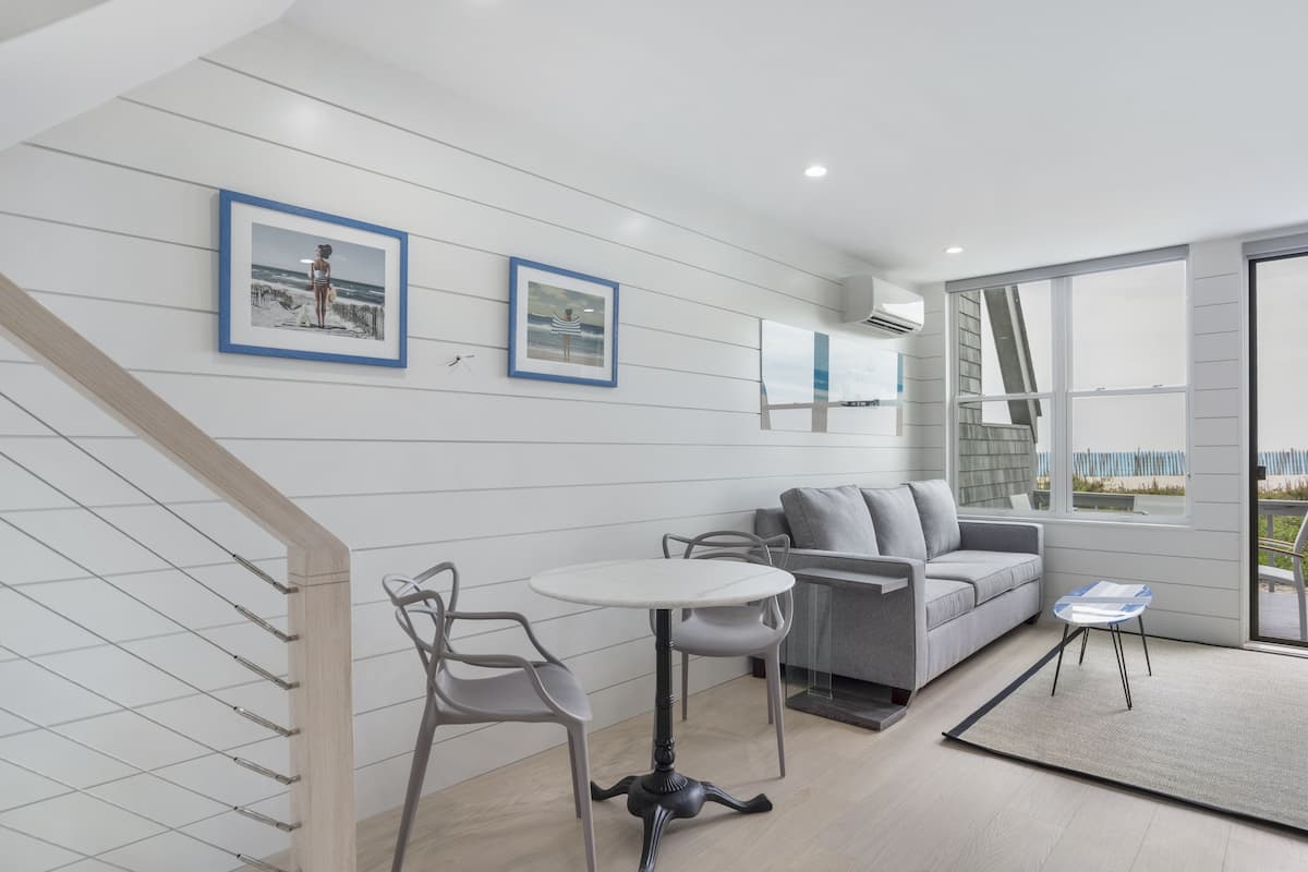Apartment | 1 bedroom, iron/ironing board, WiFi (free), bed sheets