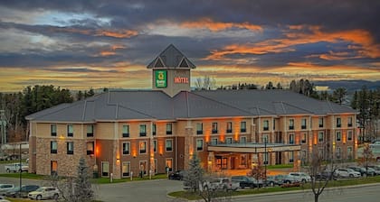 Quality Inn & Suites