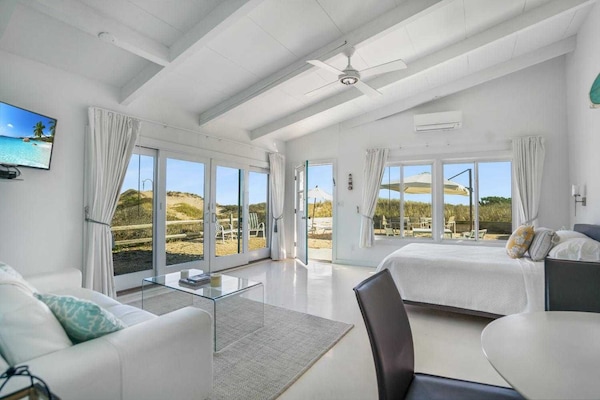 Apartemen | Didekorasi berbeda-beda dan dilengkapi dengan perabotan berbeda-beda