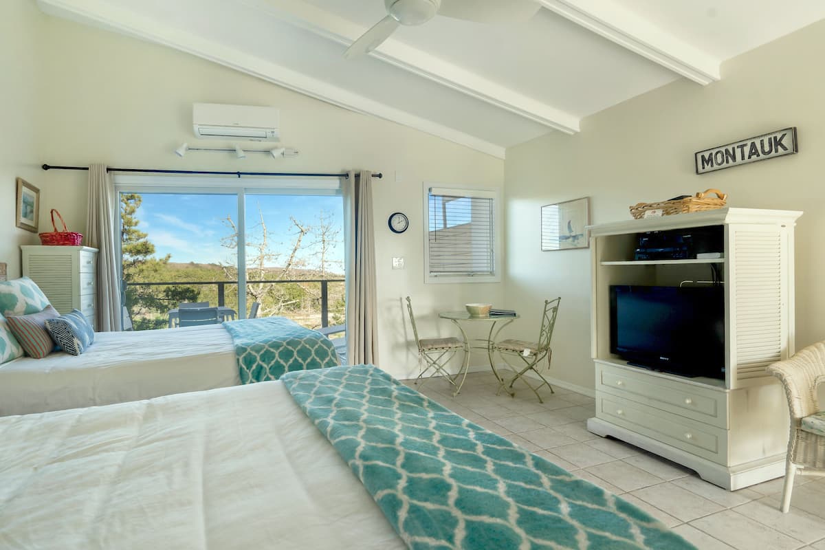 Apartment | WiFi (free), individually decorated, individually furnished, bed sheets