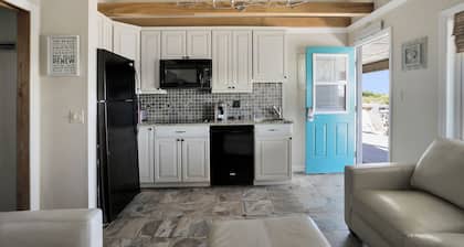 Driftwood Resort
