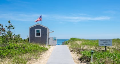Driftwood Resort