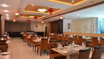 包含每日自助早餐