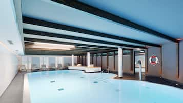 Indoor pool, pool loungers