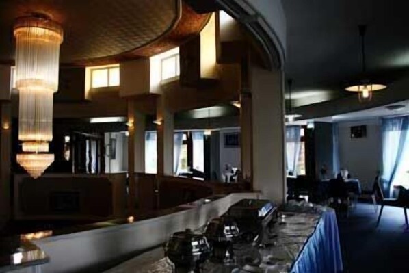 Se sirven desayunos, comidas y cenas