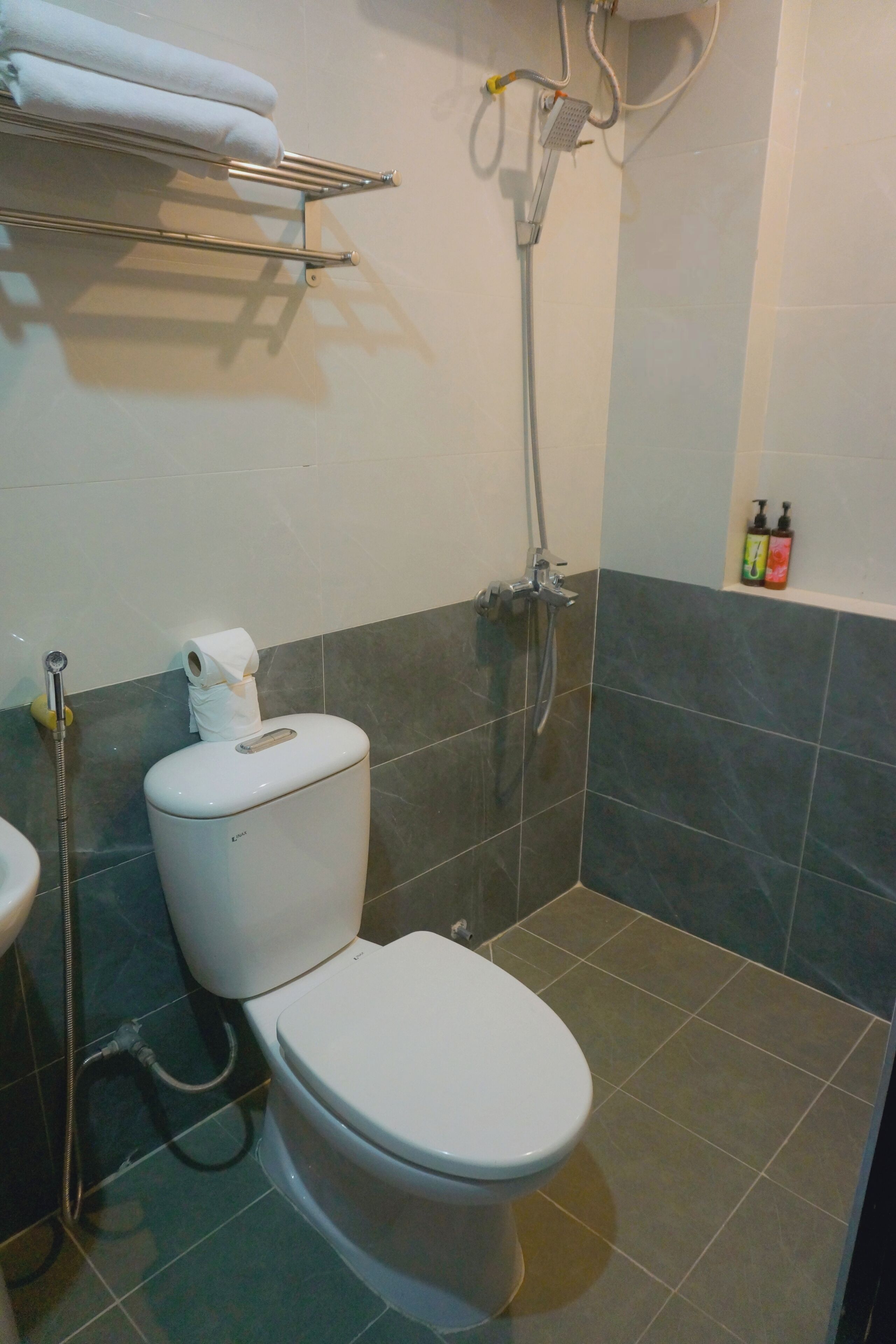 Photo - Rising Dragon Hotel