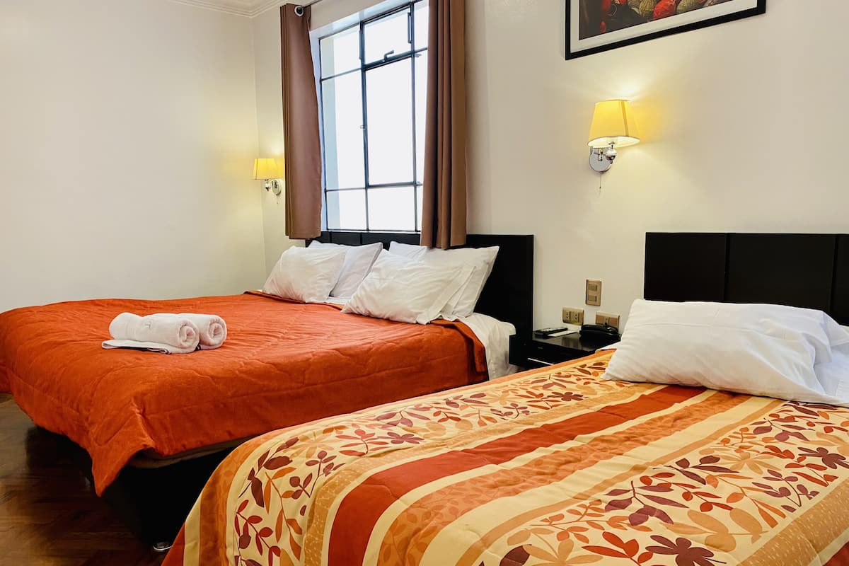 Triple Room | 1 bilik tidur, gebar bulu kapas, peti besi dalam bilik