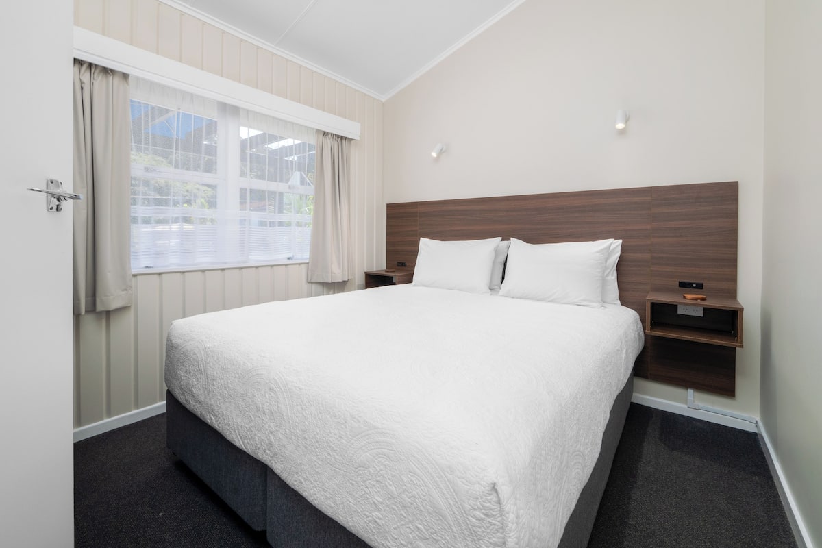 Appartement, 2 slaapkamers | 1 slaapkamer, gratis wifi, beddengoed, rolstoeltoegankelijk