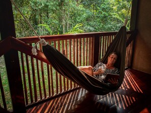 Pemandangan dari bilik