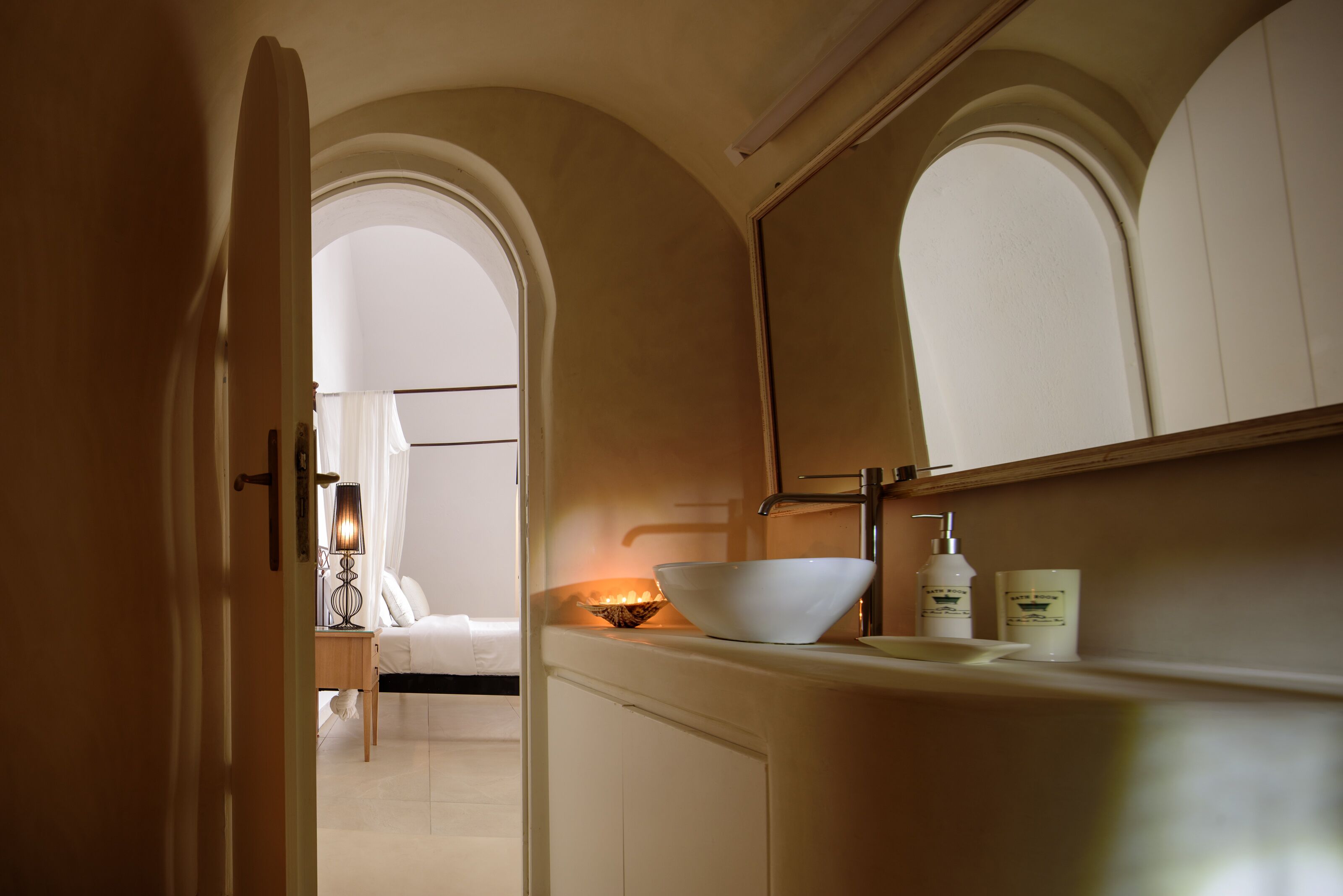 superior apartment (outdoor hot tub) | bathroom | free toiletries, hair dryer, bathrobes, slippers