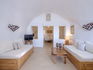 Living area - Kamares Apartments (Santorini)