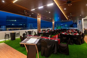 Banquet hall - Howard Johnson by Wyndham Kota Kinabalu City Centre (Kota Kinabalu)