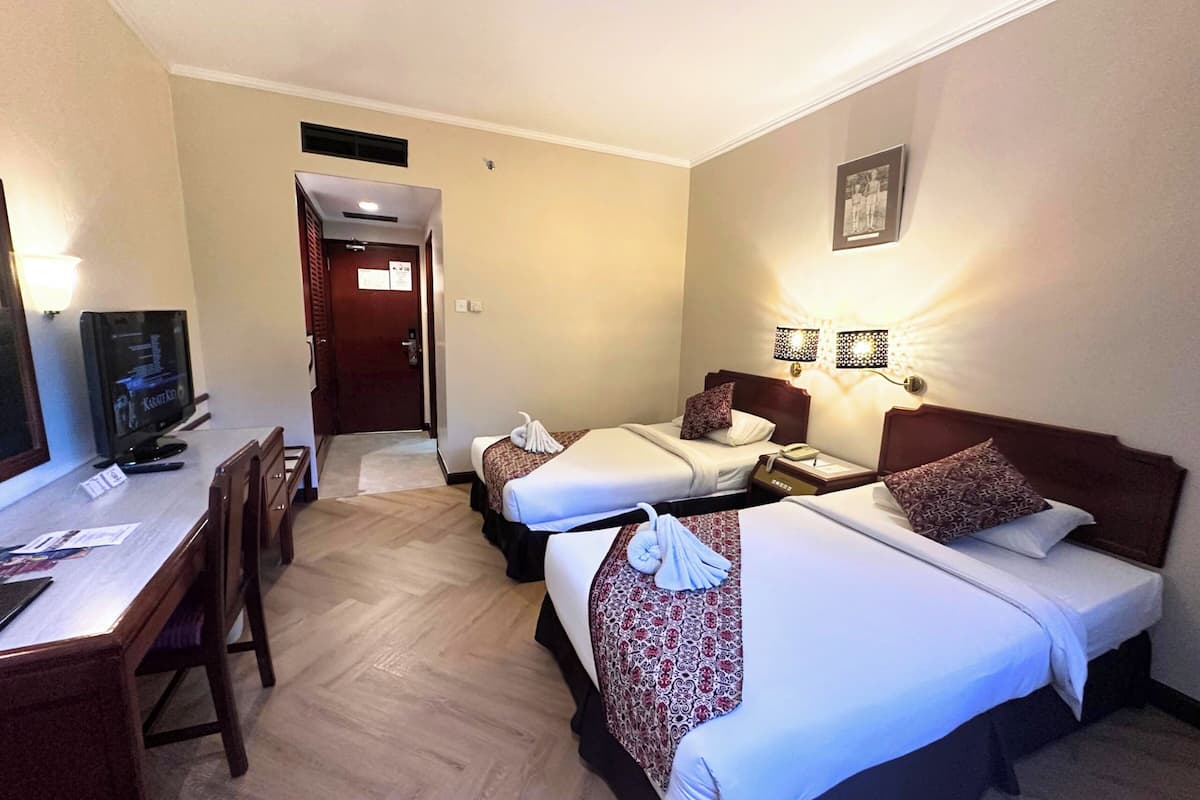 1 slaapkamer, een minibar, een bureau, geluiddichte muren