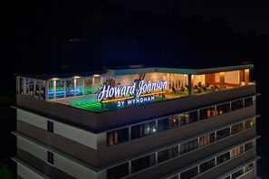 Exterior - Howard Johnson by Wyndham Kota Kinabalu City Centre (Kota Kinabalu)