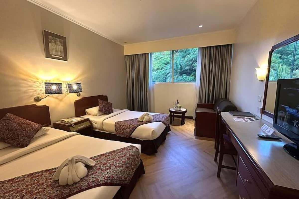 1 quarto, frigobar, escrivaninha, quartos à prova de som