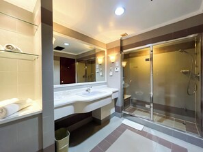 Steam room - Howard Johnson by Wyndham Kota Kinabalu City Centre (Kota Kinabalu)