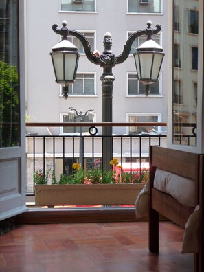 Balcony - Hostal de la Barra - Hostel (Santiago)