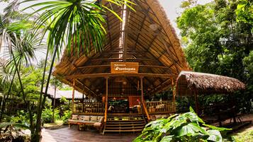 Façana frontal de l'allotjament