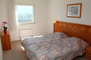 免费 WiFi、床单