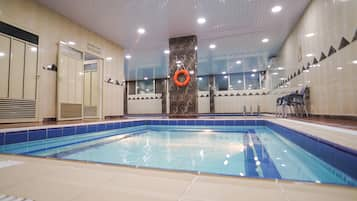 Indoor pool, outdoor pool