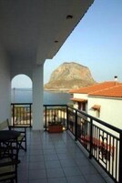 Standard Double Room | Balcony