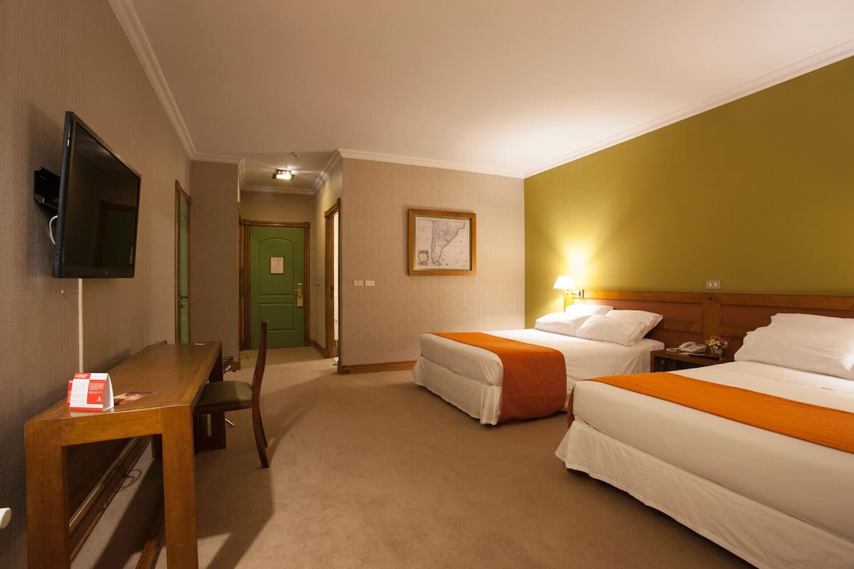 1 bedroom, premium bedding, pillowtop beds, minibar