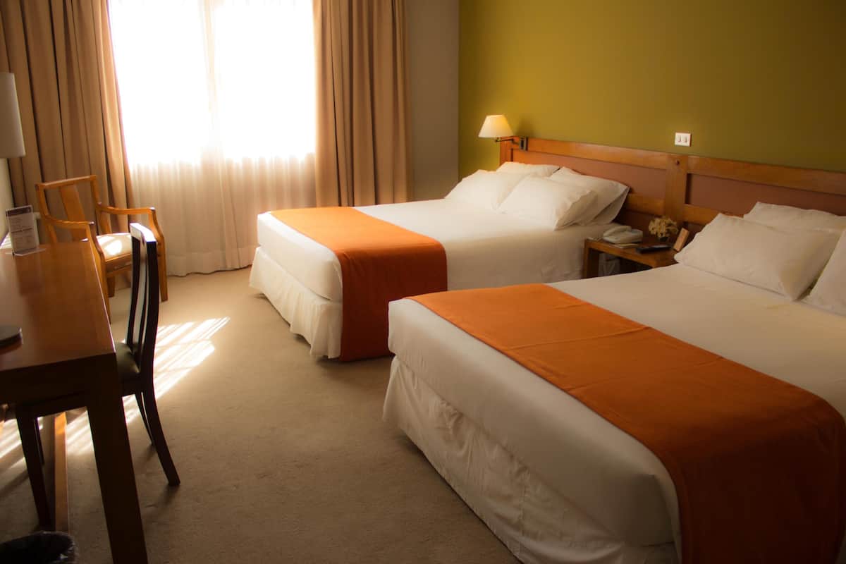 1 bedroom, premium bedding, pillowtop beds, minibar