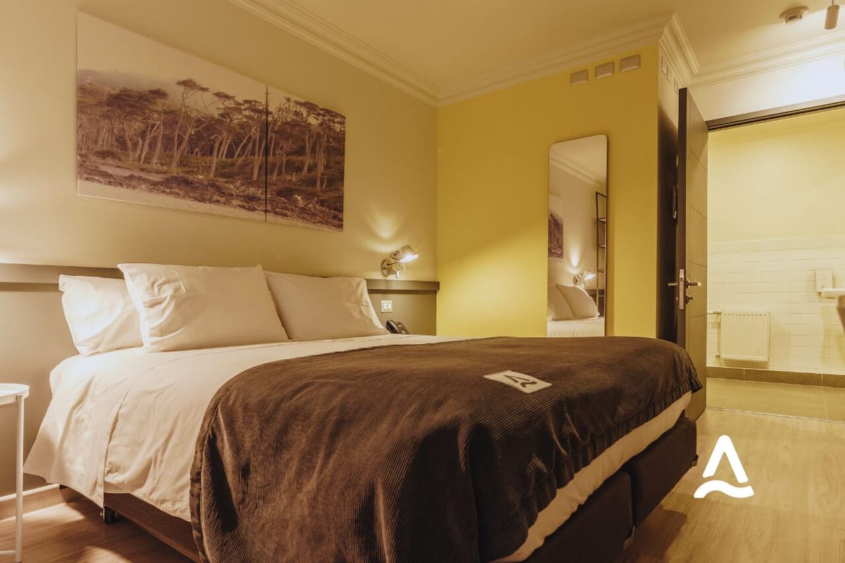 1 bedroom, premium bedding, pillow-top beds, minibar
