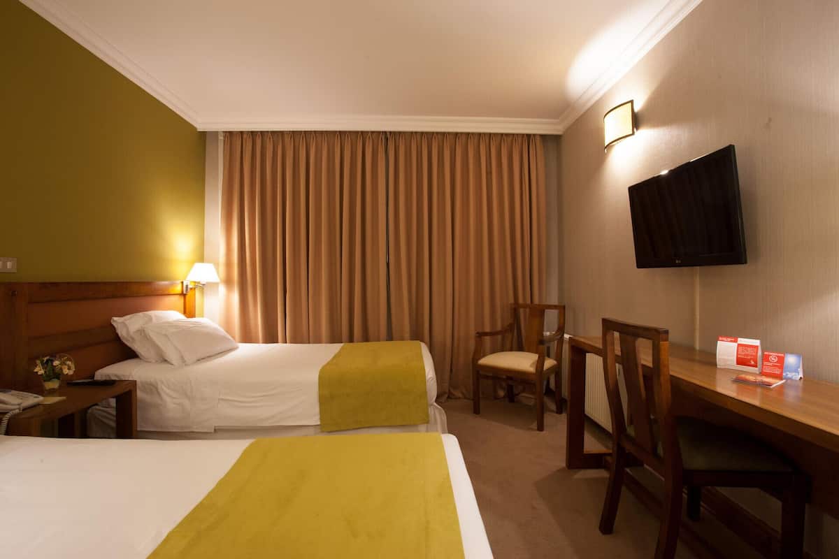 1 bedroom, premium bedding, pillowtop beds, minibar