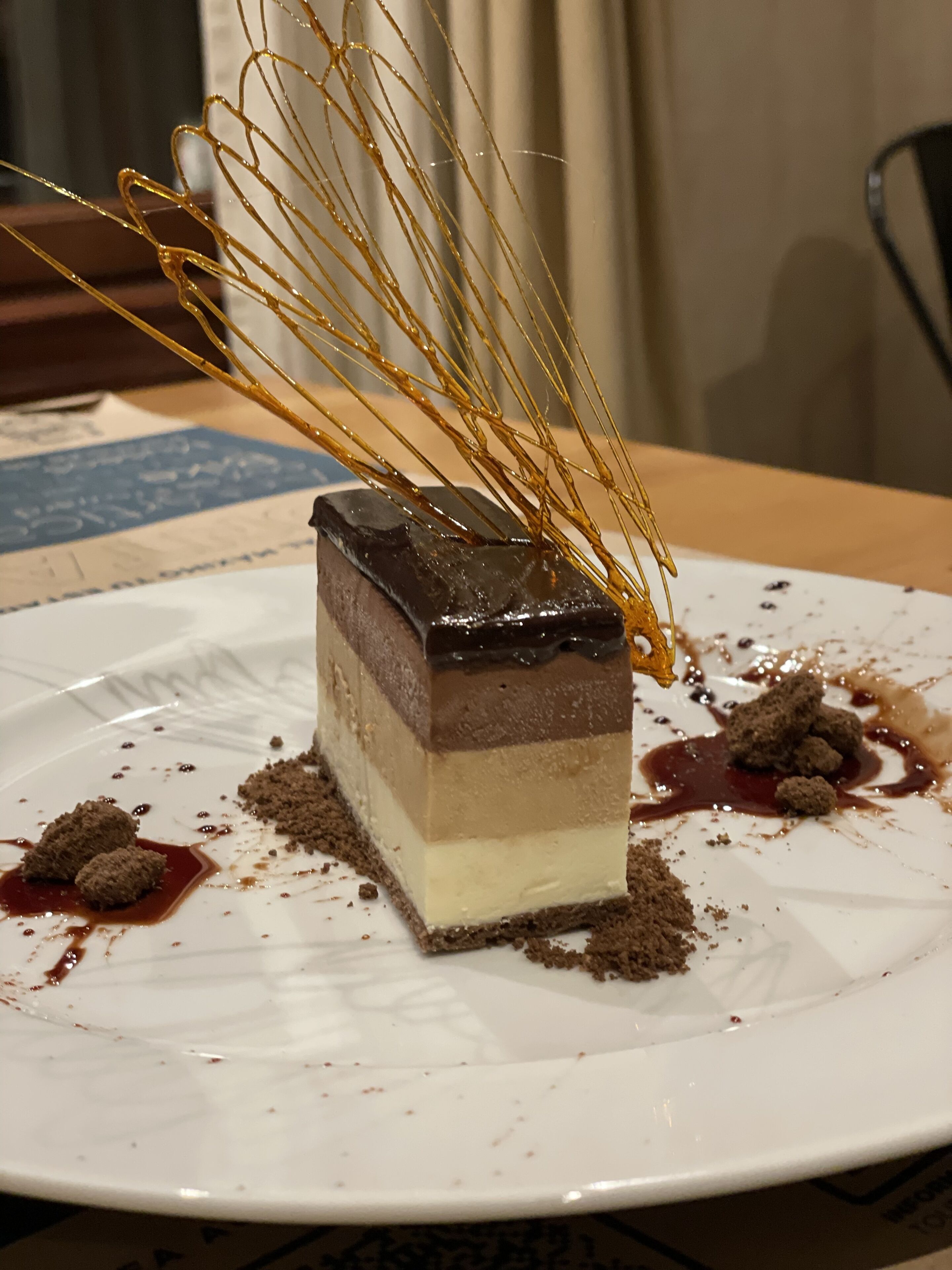 lunch and dinner served, regional cuisine