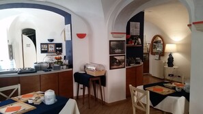 Daily cooked-to-order breakfast for a fee - Hotel Argentina (Santa Margherita Ligure)