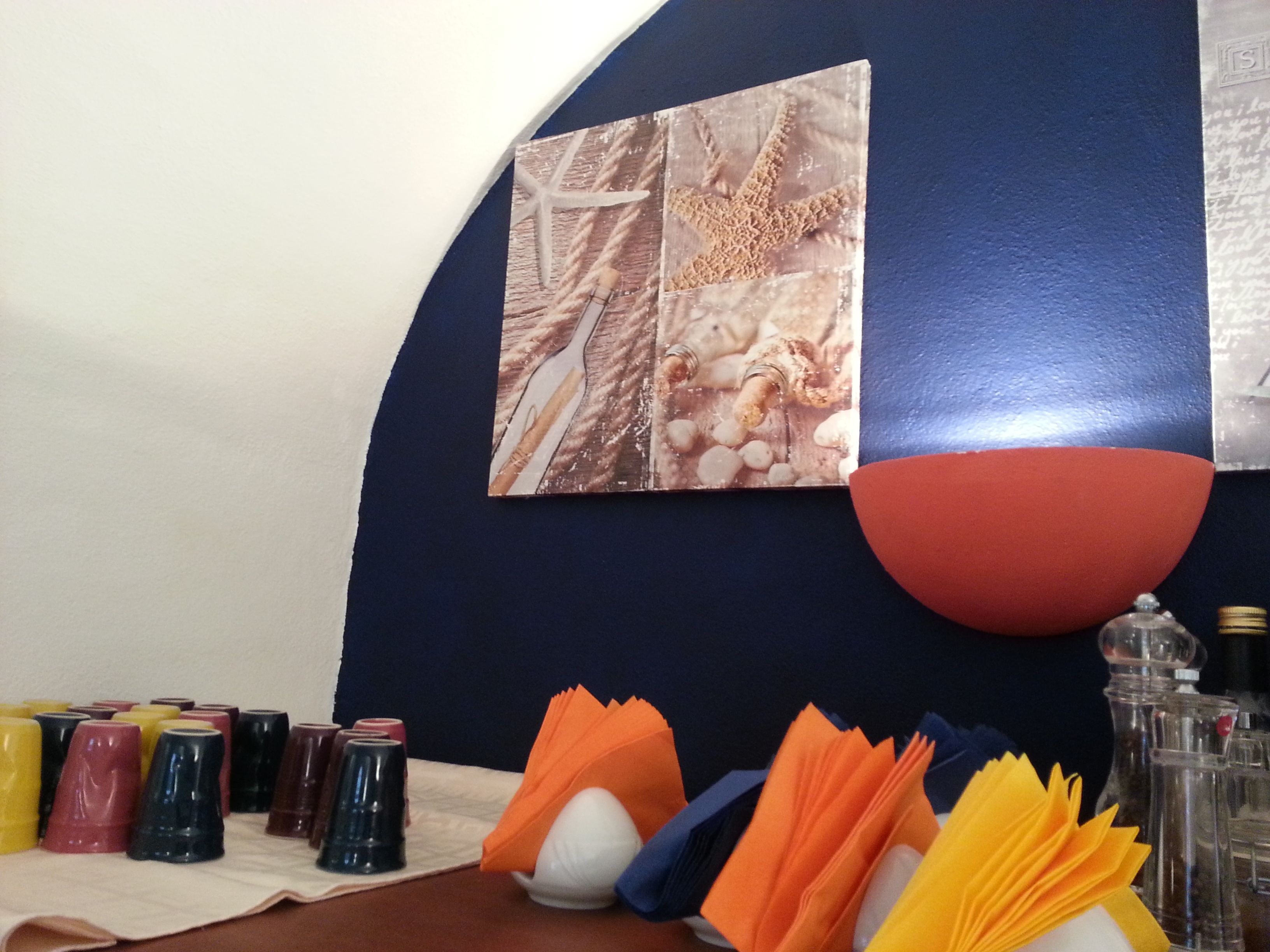 daily cooked-to-order breakfast (eur 10 per person)