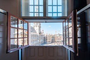 Camera doppia (Grand Place View) | Vista dalla camera