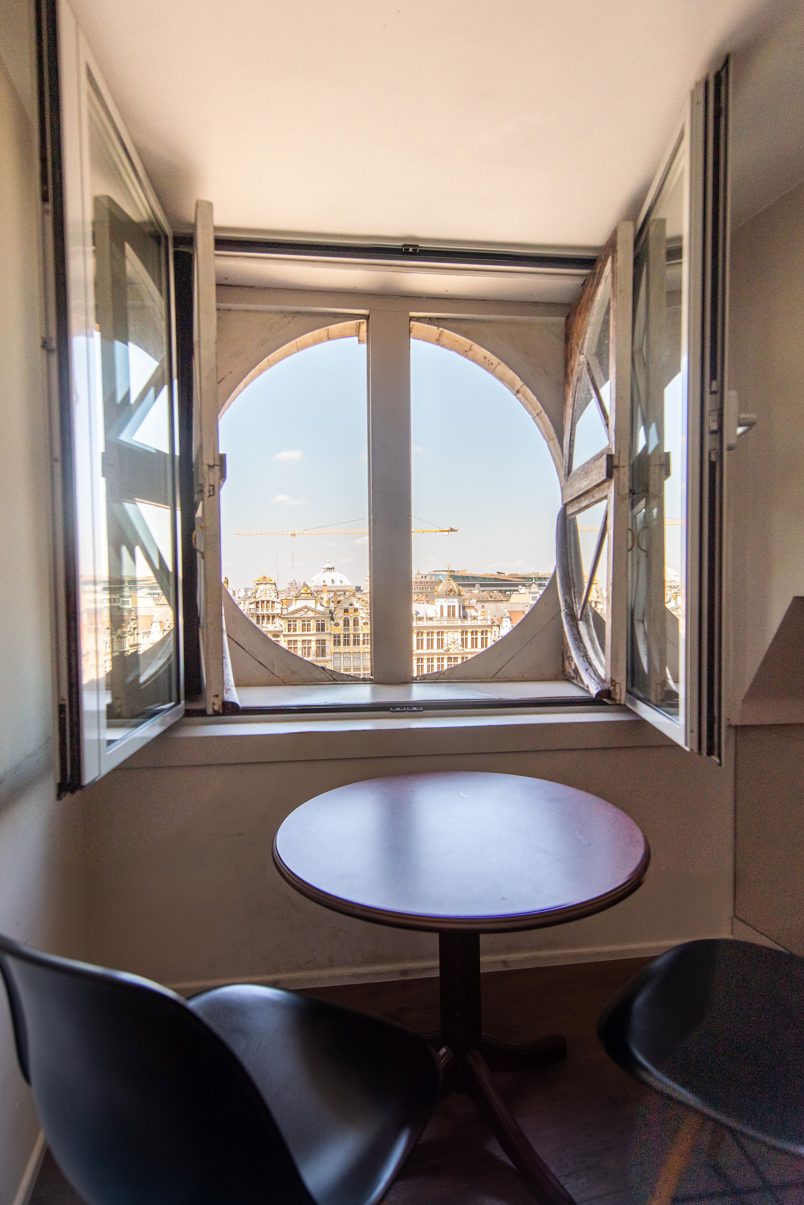 double room (grand place view) | 1 bedroom, premium bedding, iron/ironing board, free wifi