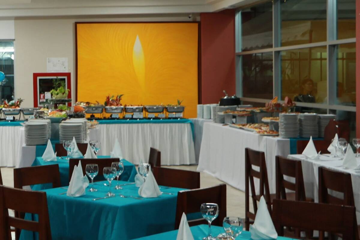 breakfast area