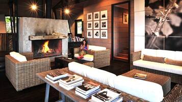 غرفة المعيشة