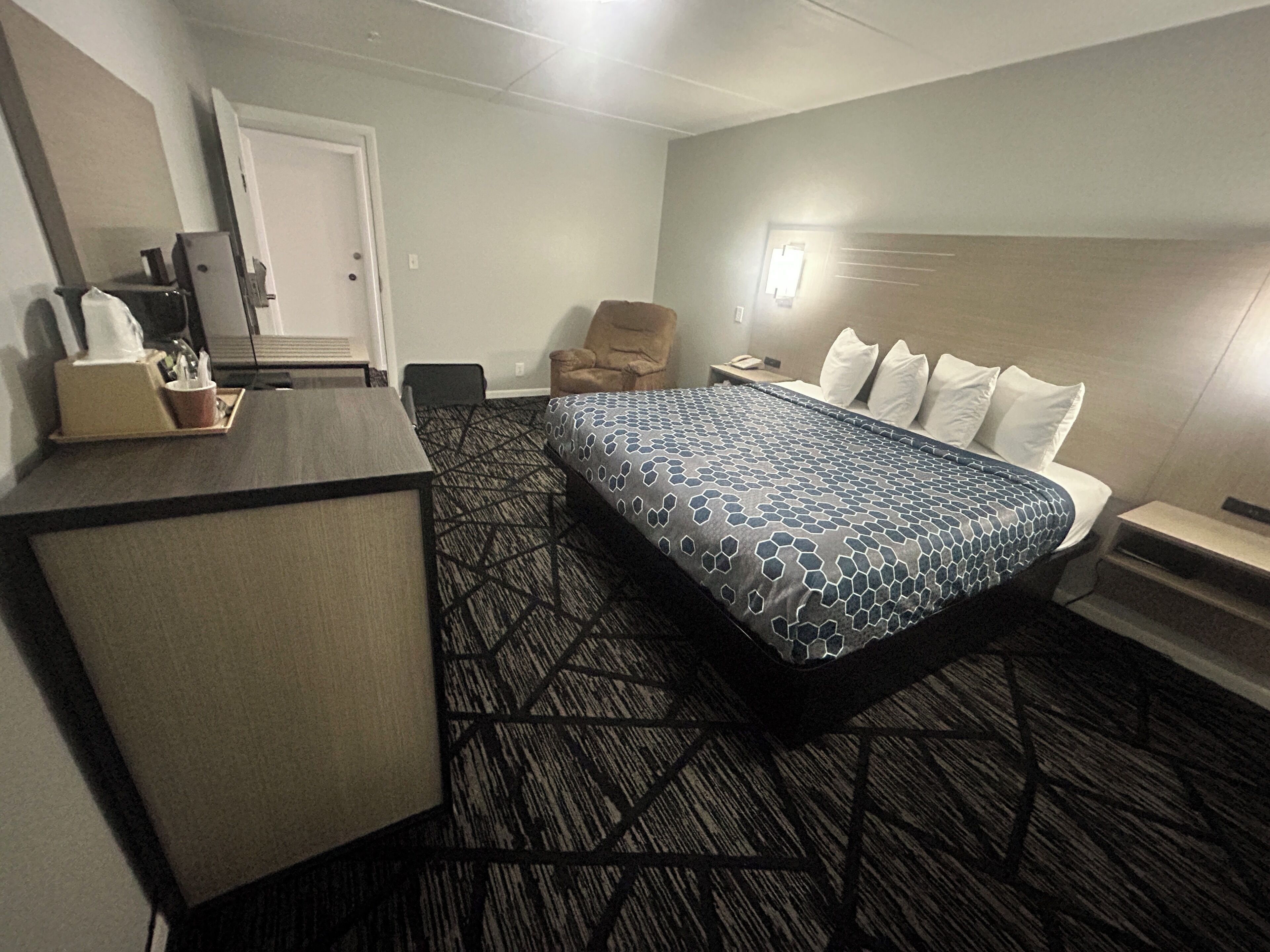 Desk, iron/ironing board, free WiFi, bed sheets